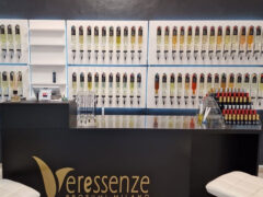 Veressenze - Nuovo punto vendita di profumi a Senigallia