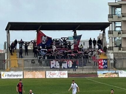 Tifosi ospiti durante la partita tra Termoli e Vigor Senigallia