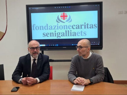 Massimo Bello visita Fondazione Caritas con Giovanni Bomprezzi