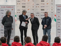 GS Pianello - La voce del presidente federciclistico Secchi, affiancato dagli amministratori Romagnoli (destra) e Agarbati