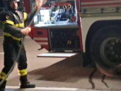 Incendio in area rimessaggio natanti alla Cesanella