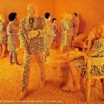 Un'opera di Sandy Skoglund
