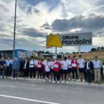 Giovani della Vigor Senigallia alle Officine Mandolini