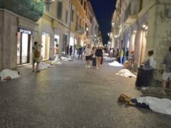 Flash mob in corso II Giugno