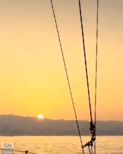 Il mio tramonto visto dal... mare - Foto Orietta Mencaroni