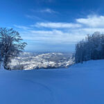 Monte Catria con la neve a dicembre 2024
