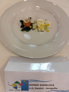 Piatto di Gianluca Dormi Miglior Allievo Marche 2025 Piatto di Gianluca Dormi Miglior Allievo Marche 2025