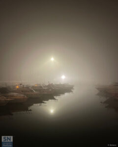 Porto turistico di Senigallia con nebbia - Foto Roberto Sbriscia