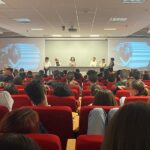 Silvia Avallone al liceo "Medi"