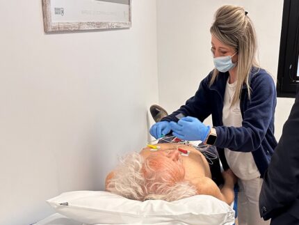 Infermiera in servizio all'INRCA