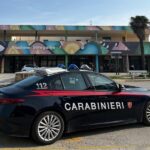 Carabinieri davanti alla stazione di Senigallia