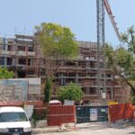 Cantiere edile per edificio residenziale al Vivere Verde