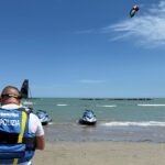 Agenti di Polizia con le moto d'acqua