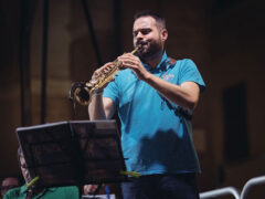 Orchestra di fiati Insieme per gli Altri in Piazza Roma - Foto Simone Luchetti Orchestra di fiati Insieme per gli Altri in Piazza Roma - Foto Simone Luchetti
