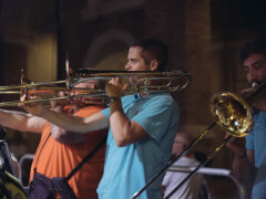 Orchestra di fiati Insieme per gli Altri in Piazza Roma - Foto Simone Luchetti Orchestra di fiati Insieme per gli Altri in Piazza Roma - Foto Simone Luchetti