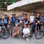 Ciclisti escursionisti sui colli arceviesi