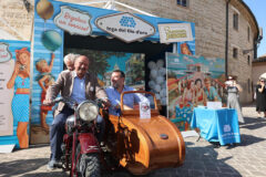 Il Vice Presidente del Consiglio Matteo Salvini insieme al Presidente della Lega del Filo d'Oro Rossano Bartoli. Foto di Guido Calamosca