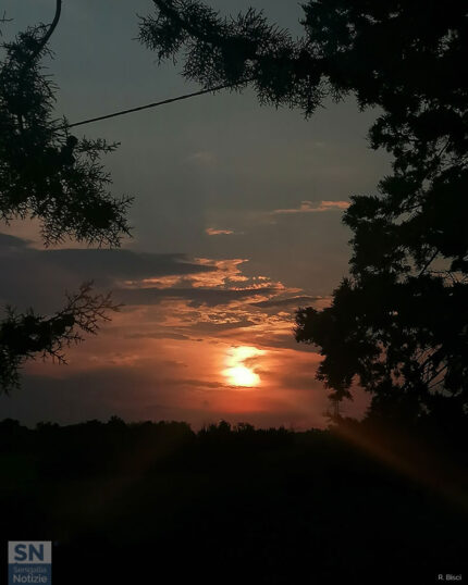 Tramonto sulle colline - Foto Roberta Bisci