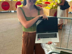 Mystery box con resi e giacenze dell'e-commerce