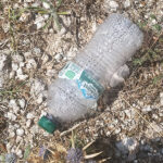 Rifiuti gettati a terra