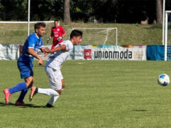 Lorenzo Braconi in azione con la maglia della Vigor Senigallia