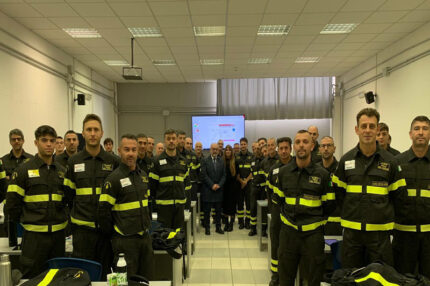Massimo Bello in visita al Distaccamento dei Vigili del Fuoco di Senigallia