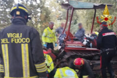 Soccorsi a un agricoltore a Serra de' Conti