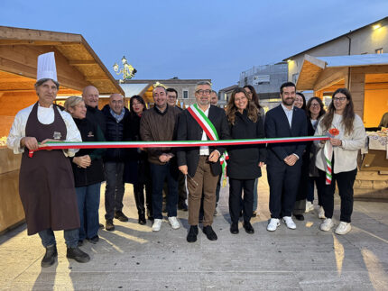 Arte e Gusto, taglio del nastro