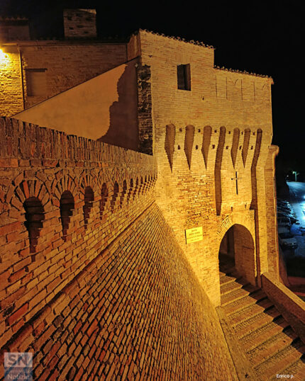 Porta della Croce. Serra de' Conti - Foto Enrico Petrini