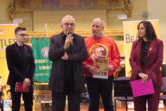 Happy Xmas - Il Concerto di Natale del Rotaract e di BeatleSenigallia Happy Xmas - Il Concerto di Natale del Rotaract e di BeatleSenigallia