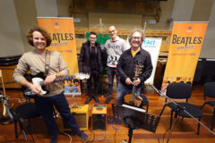 Happy Xmas - Il Concerto di Natale del Rotaract e di BeatleSenigallia Happy Xmas - Il Concerto di Natale del Rotaract e di BeatleSenigallia