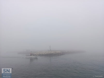 Mare di nebbia - Foto Loris Francoletti