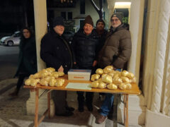 Festa S. Antonio Abate - Distribuzione pane benedetto