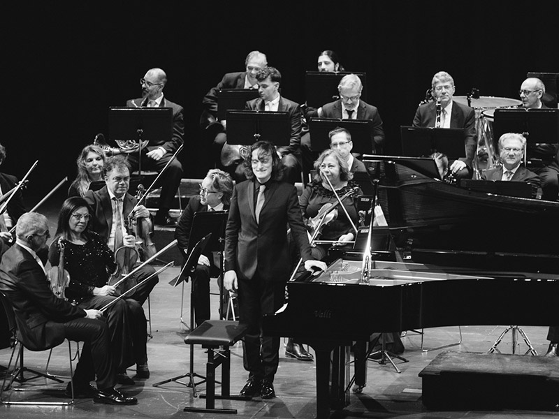 Senigallia Concerti: Paolo Taverna e la FORM diretta da Matthias Bamert - Foto Simone Luchetti