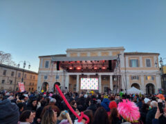 Cristina D'Avena in piazza Garibaldi per il Carnevale 2026