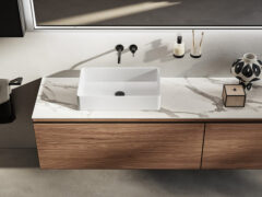 Bagno: lavabo, mobile e accessori