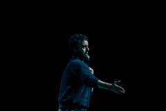 Luca Ravenna al Teatro La Fenice di Senigallia - Foto Gabriella Marku Luca Ravenna al Teatro La Fenice di Senigallia - Foto Gabriella Marku