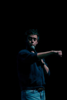 Luca Ravenna al Teatro La Fenice di Senigallia - Foto Gabriella Marku Luca Ravenna al Teatro La Fenice di Senigallia - Foto Gabriella Marku