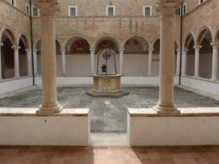 Museo di Storia della Mezzadria Sergio Anselmi - Chiostro delle Grazie