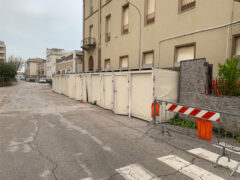 Hotel Bagni, isola ecologica posizionata dal Comune