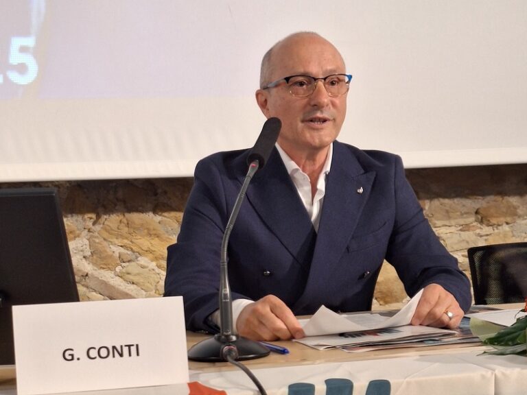 “Gli infermieri e gli altri operatori sanitari sono vittime di un ...