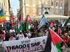 Corteo per sostenere la Global Sumud Flotilla