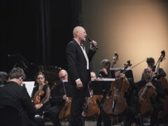 Federico Mondelci e la FORM alla Fenice per Senigallia Concerti - Foto Simone Luchetti Federico Mondelci e la FORM alla Fenice per Senigallia Concerti - Foto Simone Luchetti