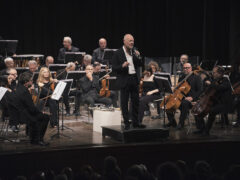 Federico Mondelci e la FORM alla Fenice per Senigallia Concerti - Foto Simone Luchetti Federico Mondelci e la FORM alla Fenice per Senigallia Concerti - Foto Simone Luchetti