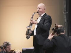 Federico Mondelci e la FORM alla Fenice per Senigallia Concerti - Foto Simone Luchetti Federico Mondelci e la FORM alla Fenice per Senigallia Concerti - Foto Simone Luchetti