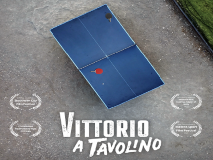 Locandina di "Vittorio a tavolino"