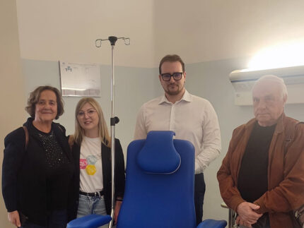 Donazione da ass. Stomia Storia Mia a ospedale di Senigallia