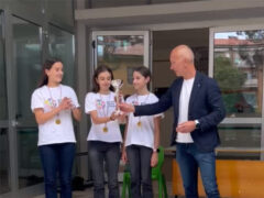Staffetta 4x100 femminile Scuola Belardi qualificata alle finali dei Giochi della Gioventù