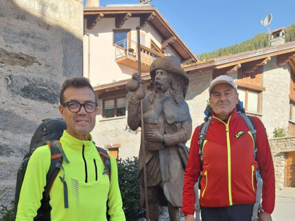 Gianfranco Pierandi e Claudio Tranquilli in cammino sulla Via Francigena