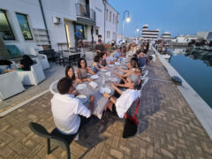 Ex studenti del Liceo Medi di Senigallia a 30 anni dalla maturità 1996 Ex studenti del Liceo Medi di Senigallia a 30 anni dalla maturità 1996